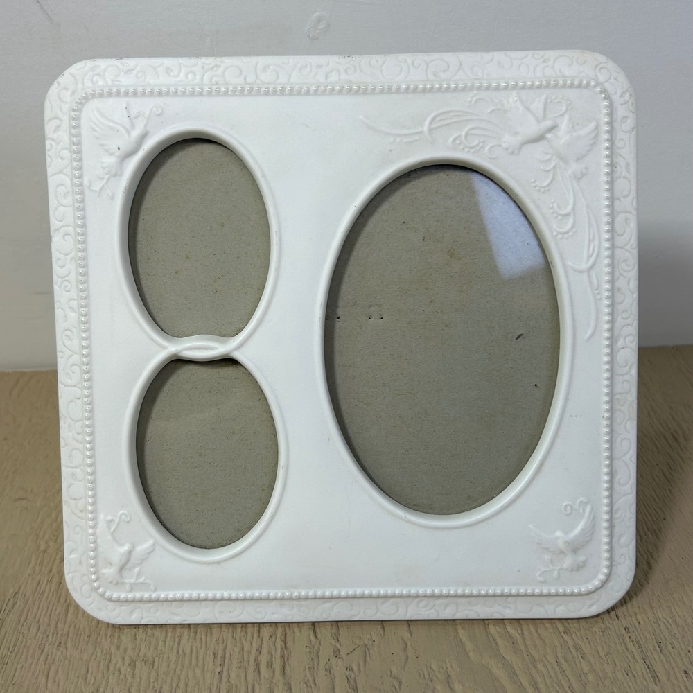 Gund Gifts White Ceramic Triple Oval Picture Frame Dove Embossed Cottagecore 9x8